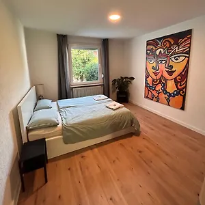 Art House /15 Min. Duesseldorf Messe,airport & Meerbusch